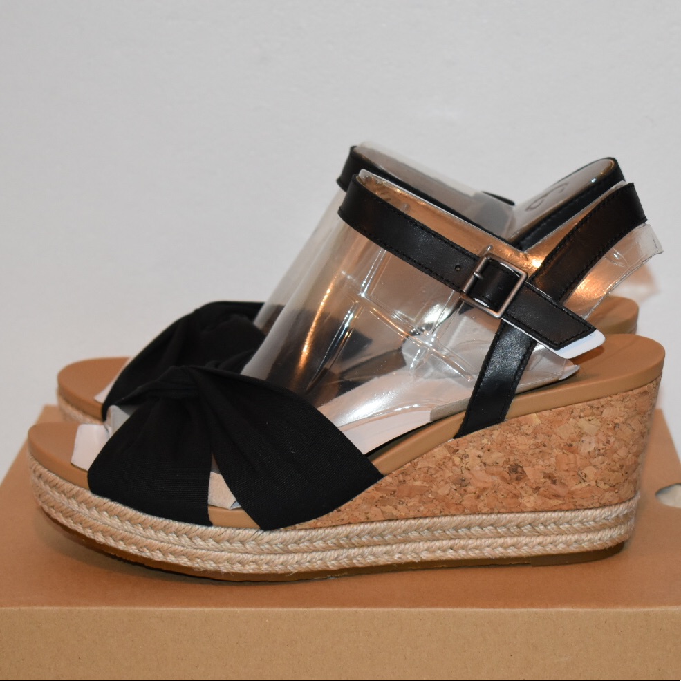 Ugg Joslyn Sandals
